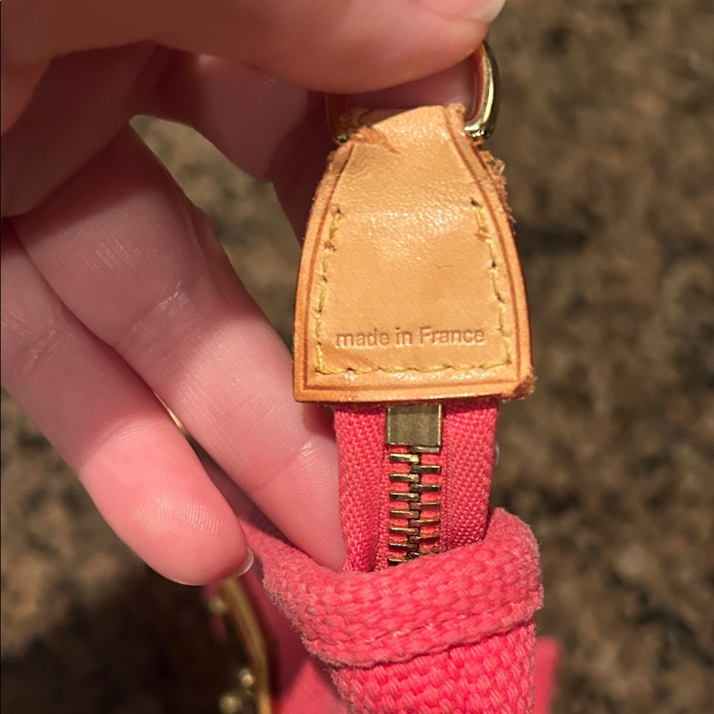 Louis Vuitton Antigua Pochette Plat PM Pouch - Picture 5 of 14